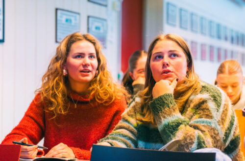 Test en universitetsutdanning på folkehøgskole